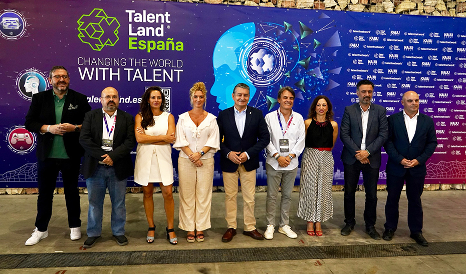 El consejero Antonio Sanz ha inaugurado el Talent Land, un encuentro de jóvenes emprendedores digitales